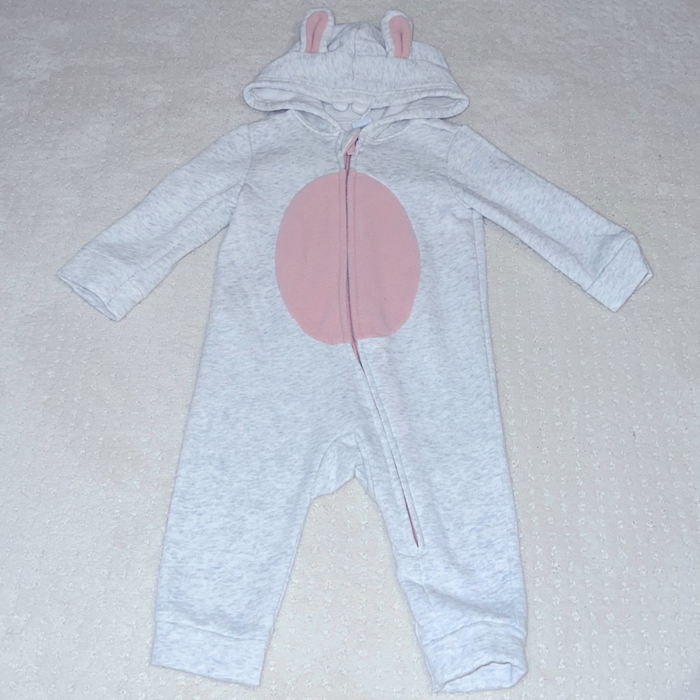 Bunny Footie - Old Navy - 6-12 Months 🐰